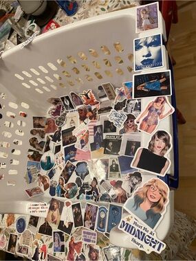 Taylor Swift 135 Retro Variety stickers & 3 Straw Toppers New
